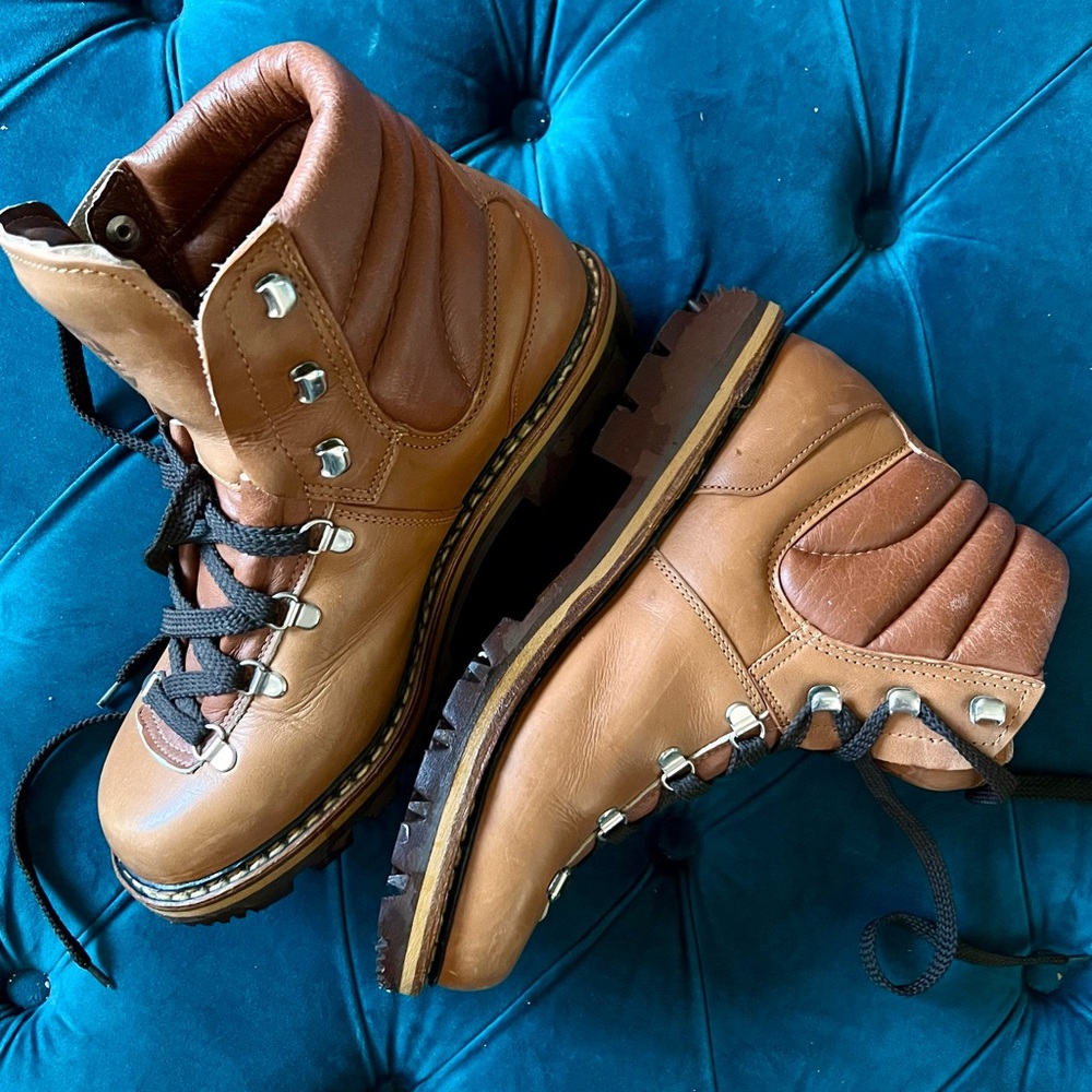 LIKE NEW HANWAG Hiking Boots, Vintage